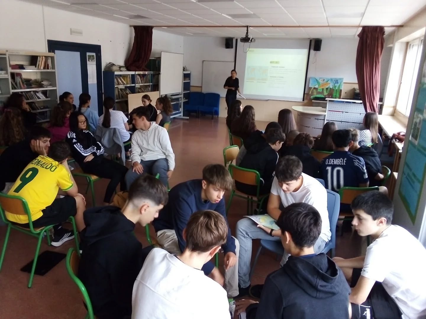 Ehungintza ikastetxeetan